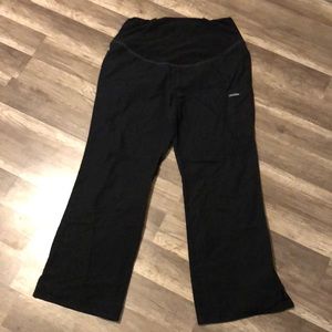 Black maternity scrub pants